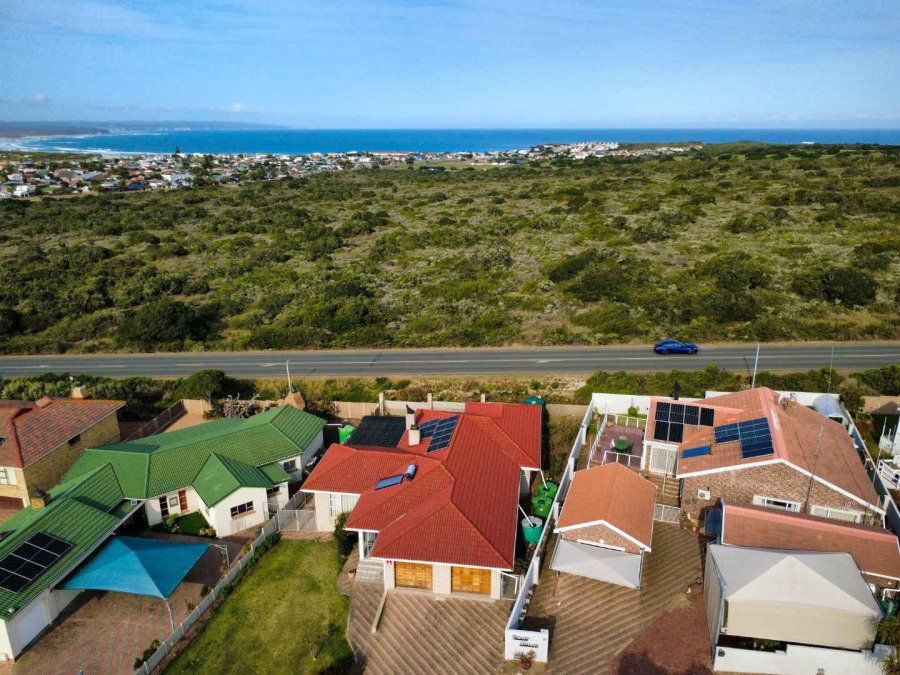 3 Bedroom Property for Sale in Stilbaai Wes Western Cape